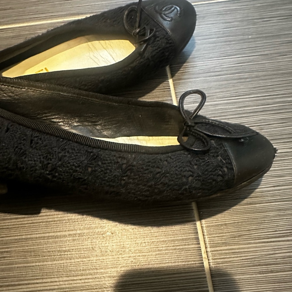 CHANEL Interlocking CC Logo Tweed Ballet Flats - Picture 3 of 8